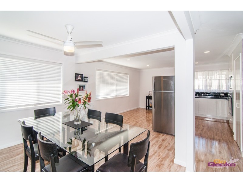 16 Beira Street, Aspley QLD 4034