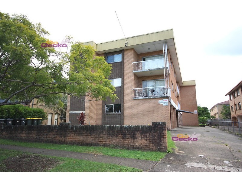 2/16 Gellibrand Street, Clayfield QLD 4011