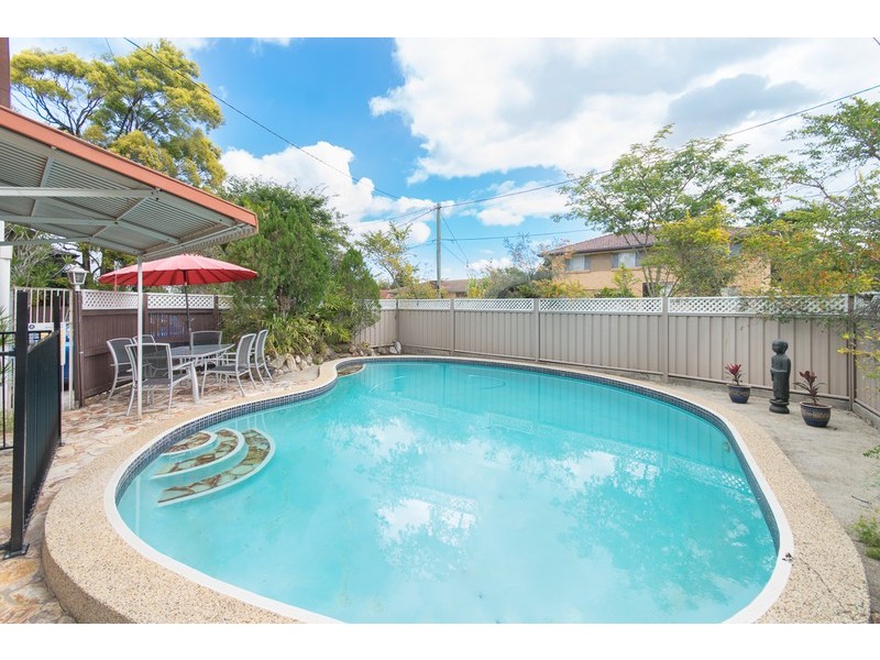 19 Fairlane Street, Chermside West QLD 4032