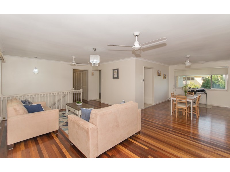 19 Fairlane Street, Chermside West QLD 4032