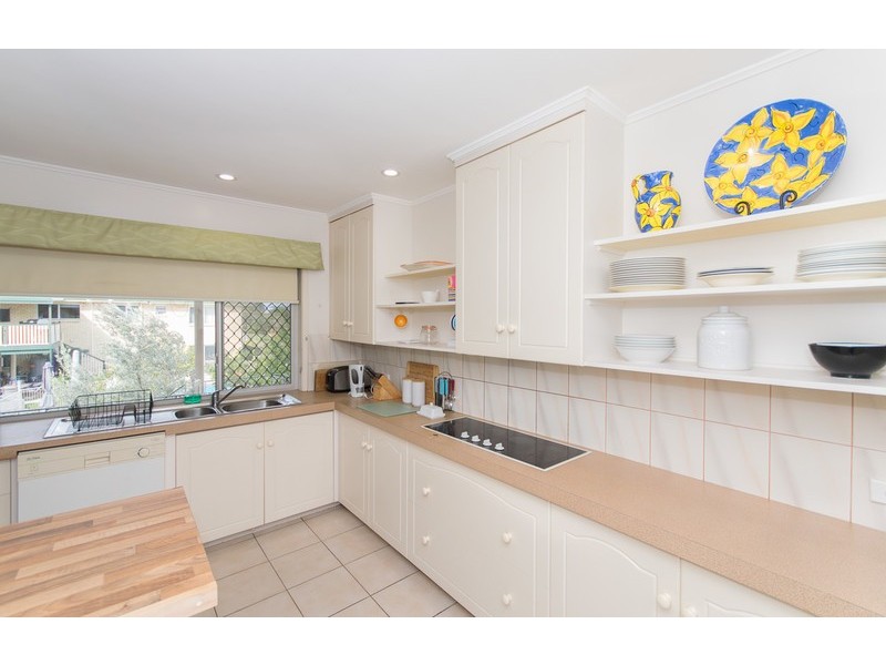 19 Fairlane Street, Chermside West QLD 4032