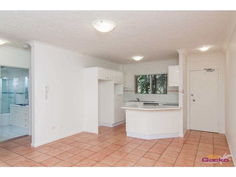 2/85 Albion Road, Albion QLD 4010