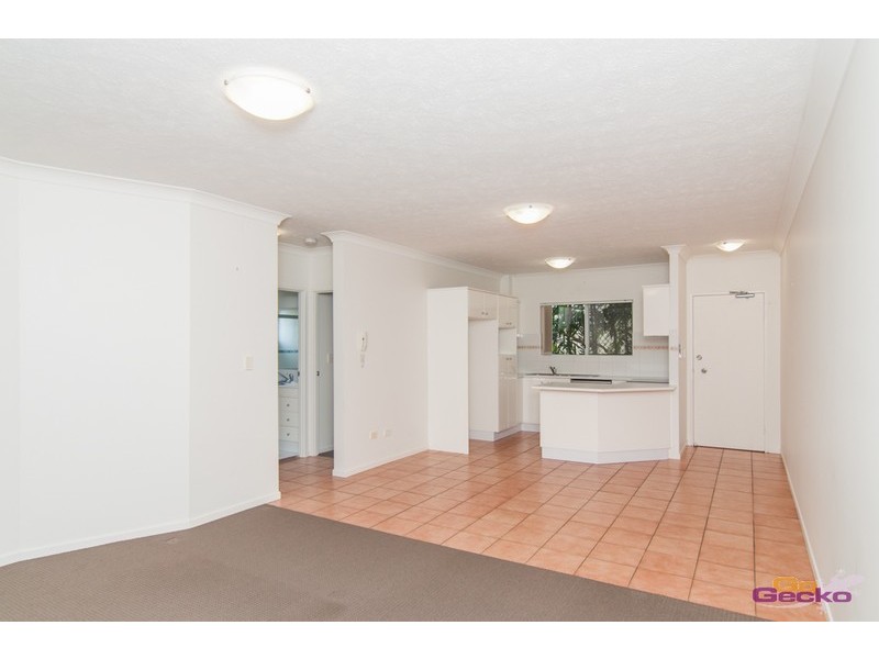 2/85 Albion Road, Albion QLD 4010