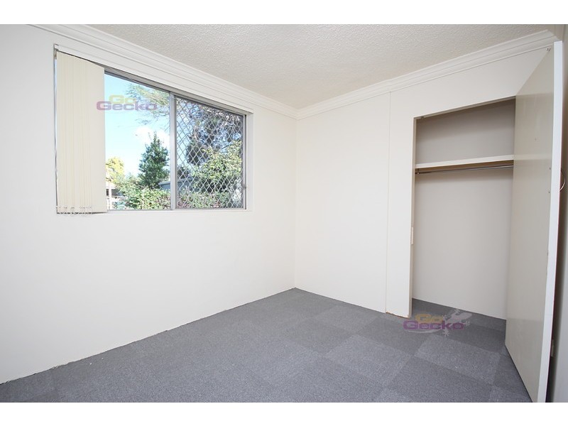 2/25 Robinson Road, Nundah QLD 4012