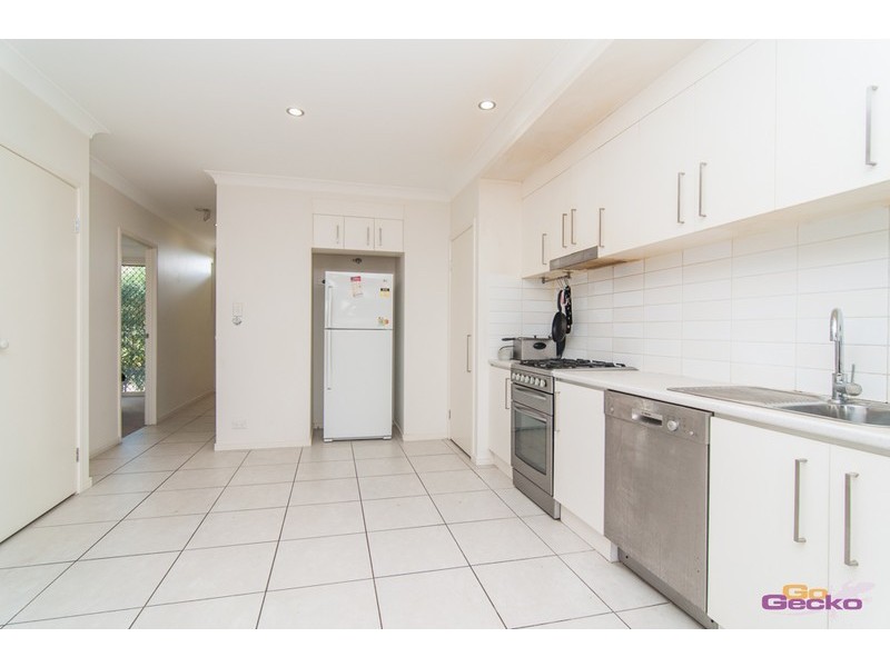 13 Daintree Park Way, Fitzgibbon QLD 4018