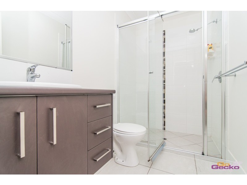 13 Daintree Park Way, Fitzgibbon QLD 4018