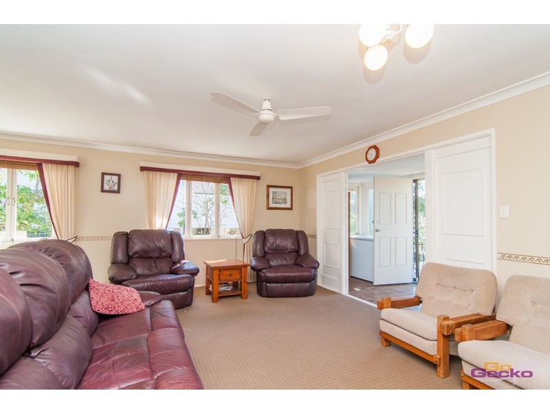 17 Beau-Vista Street, Geebung QLD 4034