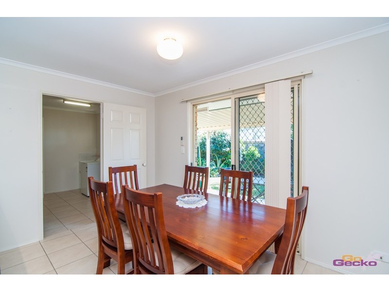 2/18 Wavey Street, Zillmere QLD 4034