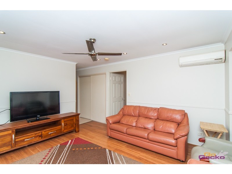 2/18 Wavey Street, Zillmere QLD 4034