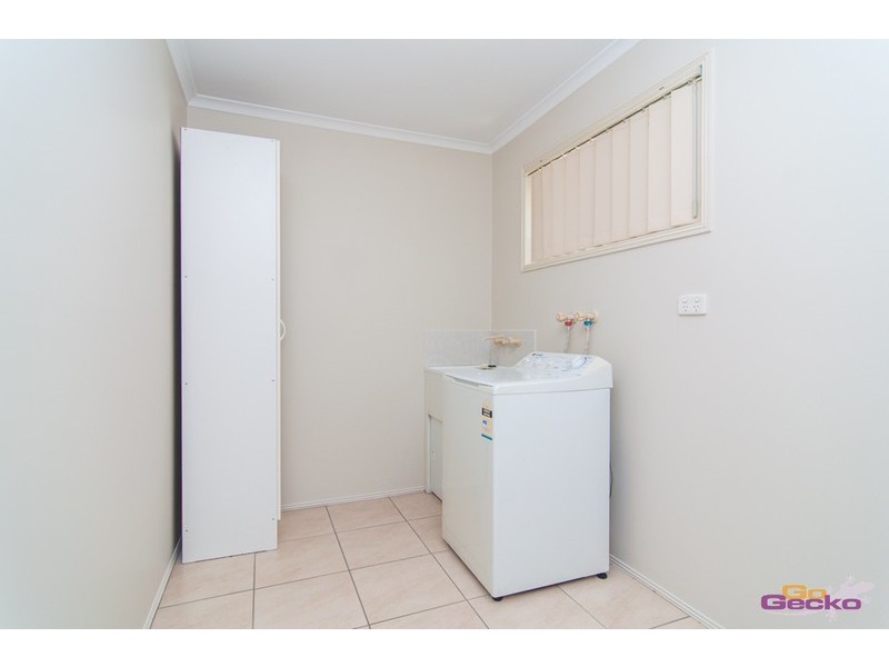 2/18 Wavey Street, Zillmere QLD 4034