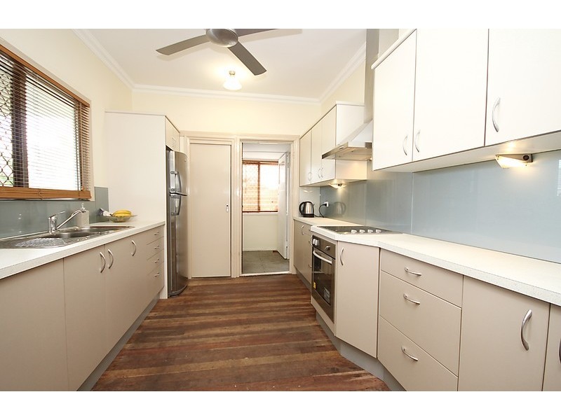 16 Coulter Crescent, Northgate QLD 4013