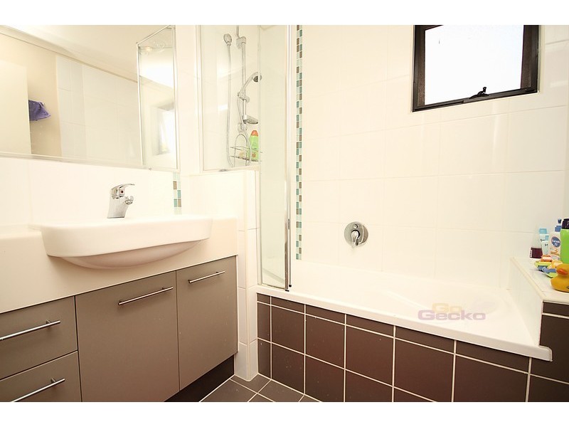 2/108 Amelia Street, Nundah QLD 4012