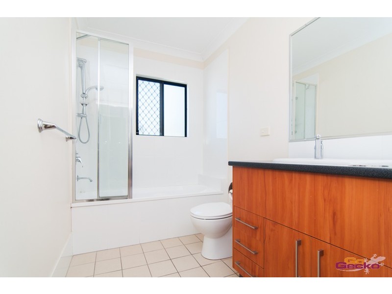 8/3 Railway Parade, Nundah QLD 4012