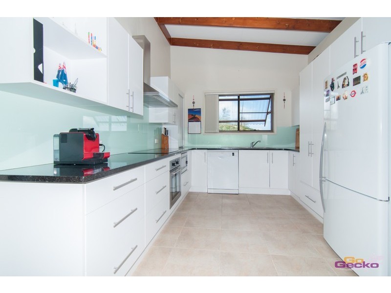 12 Calypso Court, Eatons Hill QLD 4037