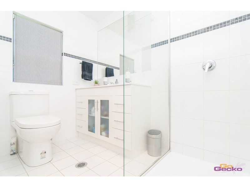 74 Robinson Road, Nundah QLD 4012