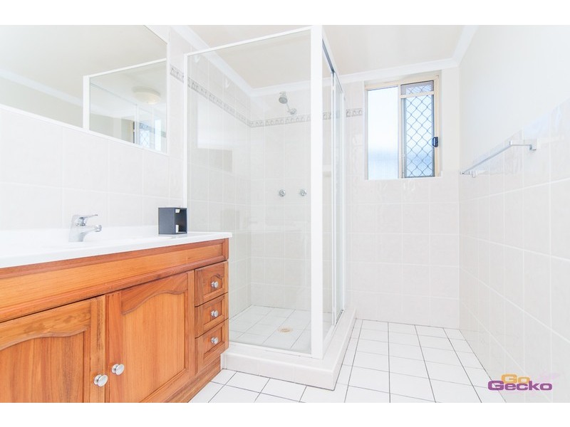 4/27 Wooloowin Avenue, Wooloowin QLD 4030