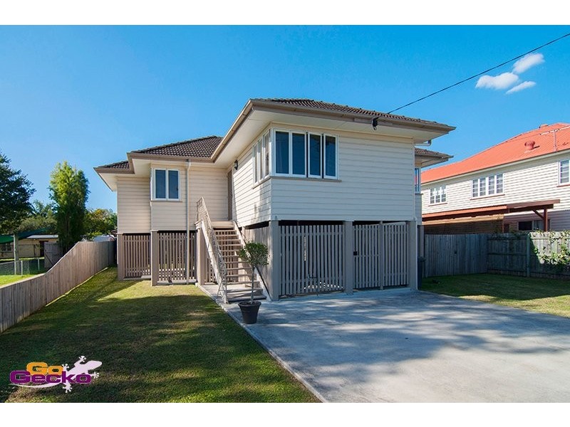 8 Paradise Street, Banyo QLD 4014
