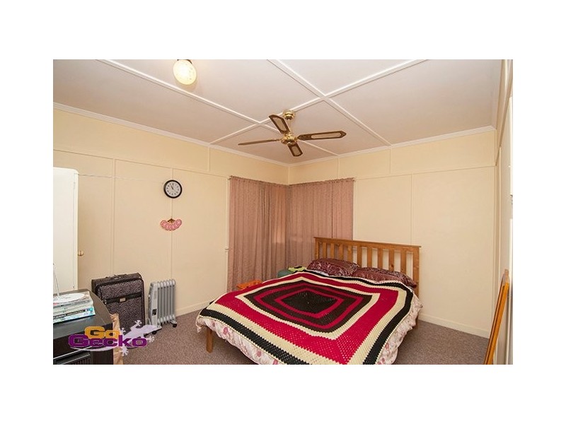 8 Alleena St, Chermside QLD 4032