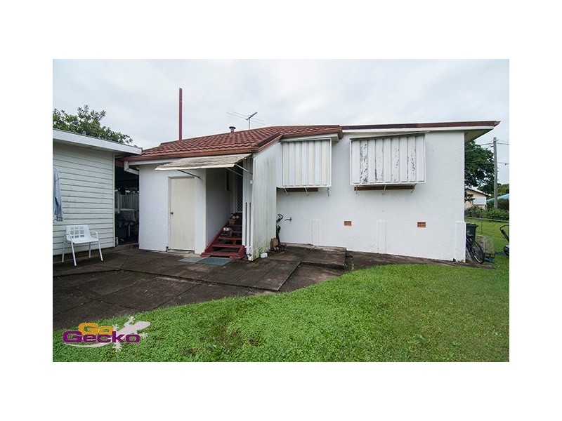 8 Alleena St, Chermside QLD 4032