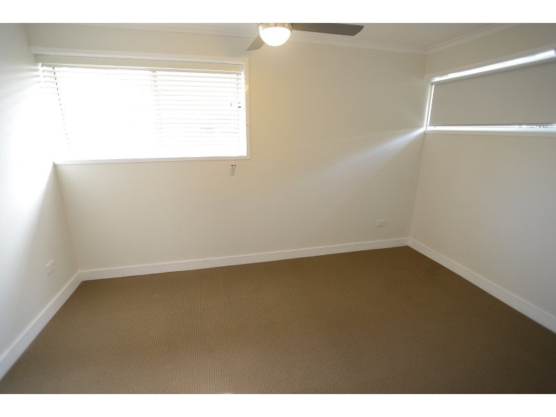 9 Burrabi St, Bald Hills QLD 4036