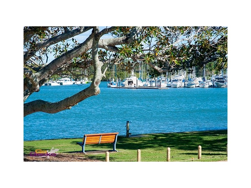 26 Allpass Pde, Shorncliffe QLD 4017