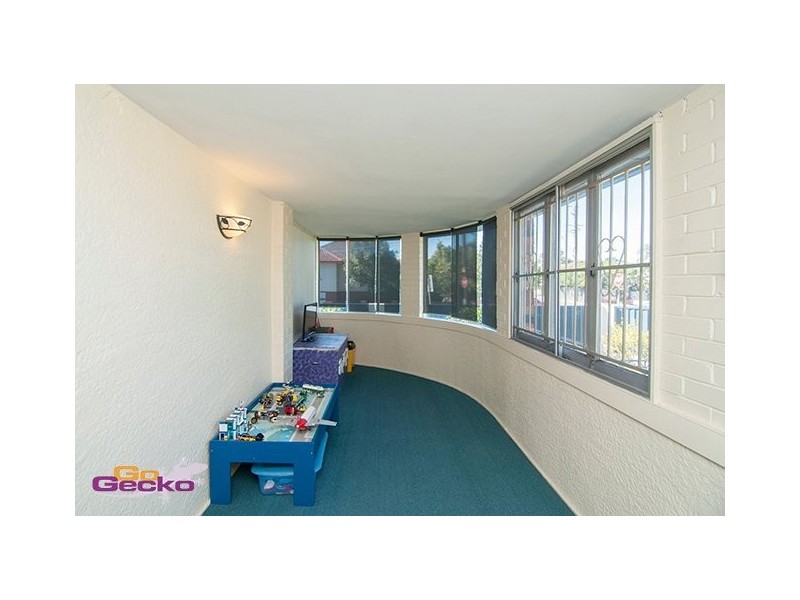 219 Rode Rd, Wavell Heights QLD 4012