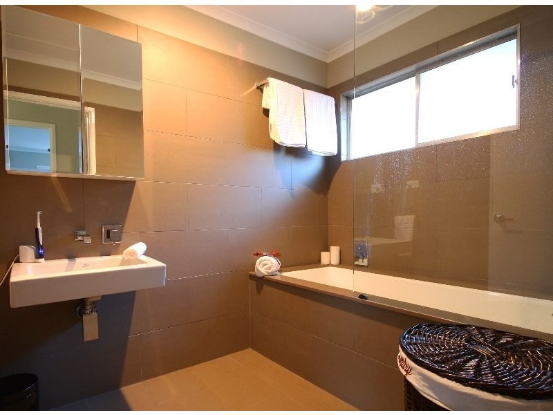 122 Pring St, Hendra QLD 4011