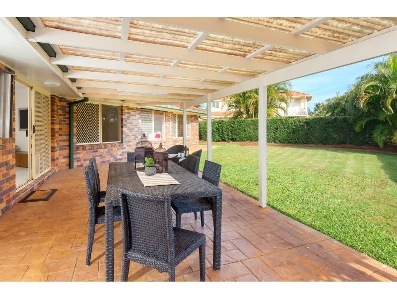 6 Glenside Pl, Bridgeman Downs QLD 4035