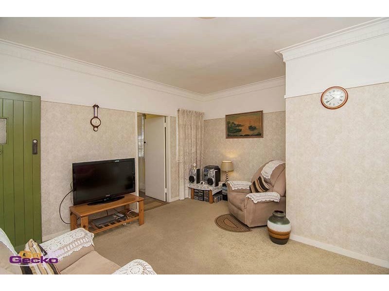 68 Nielson St, Chermside QLD 4032