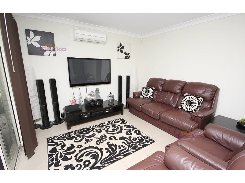 33 Junior Tce, Northgate QLD 4013