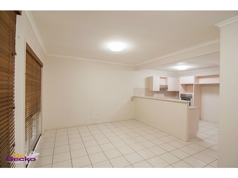 11/18 Denver Rd, Carseldine QLD 4034