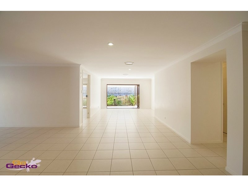 45 Raynbird Pl, Carseldine QLD 4034