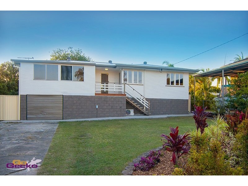 15 Centre st, Strathpine QLD 4500