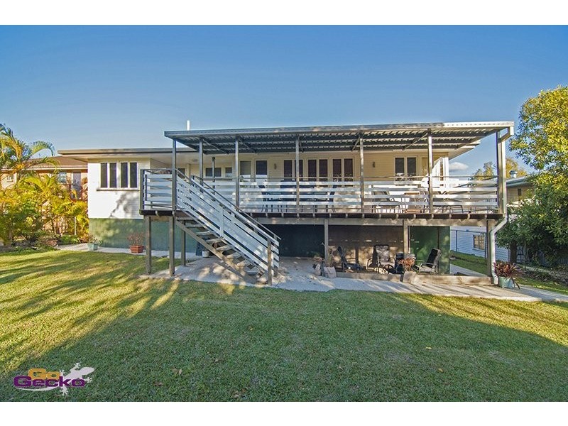 15 Centre st, Strathpine QLD 4500
