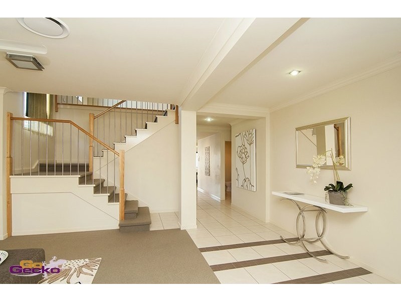 51 Watcombe St, Wavell Heights QLD 4012