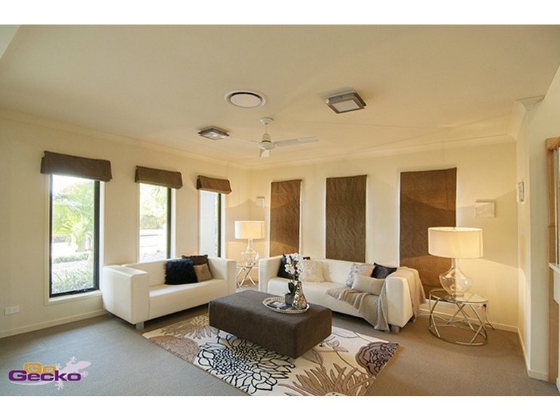 51 Watcombe St, Wavell Heights QLD 4012