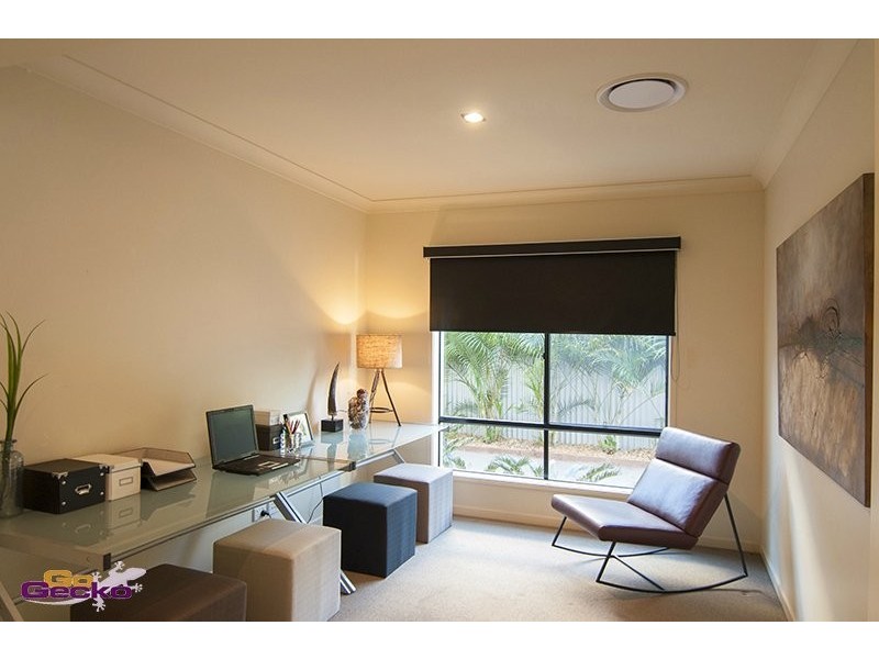 51 Watcombe St, Wavell Heights QLD 4012