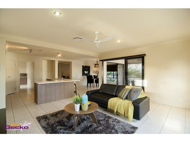 51 Watcombe St, Wavell Heights QLD 4012