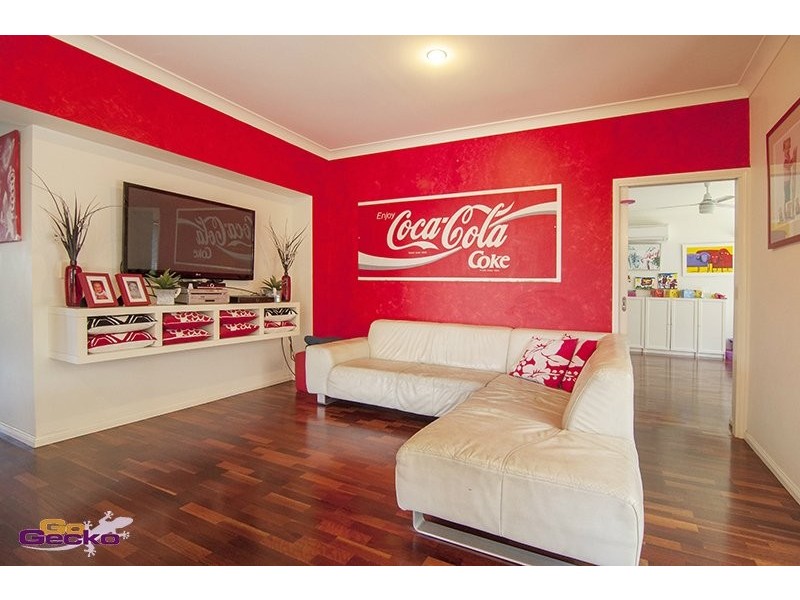 30 Pomona St, Brighton QLD 4017