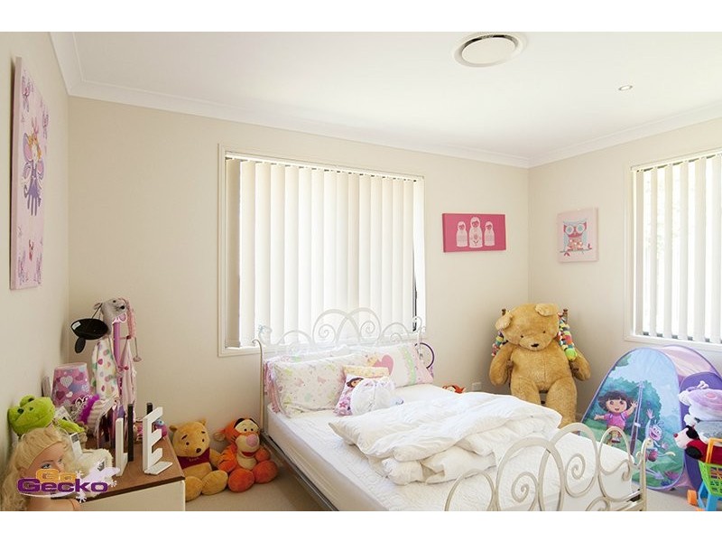 10 Cassia St, Bridgeman Downs QLD 4035