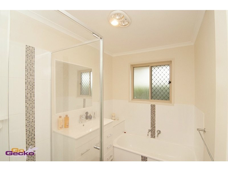 15 Ilinga Place, Kallangur QLD 4503