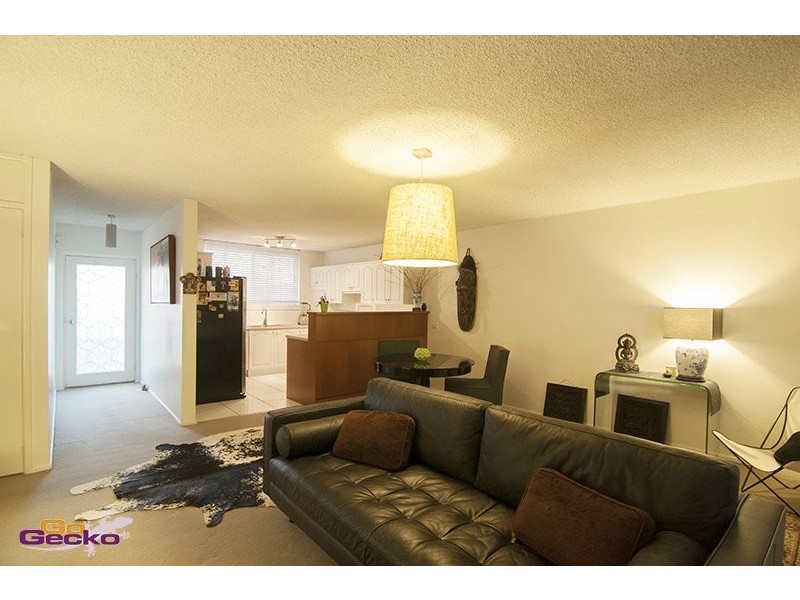 8/729 Brunswick St, New Farm QLD 4005