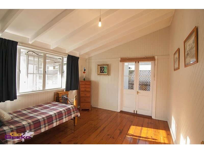 120 Manson Rd, Hendra QLD 4011