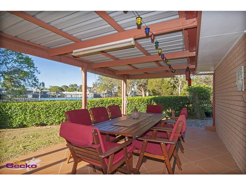 1 Cedarwood St, Bracken Ridge QLD 4017