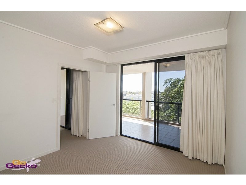 502/15 Parkland Street, Nundah QLD 4012