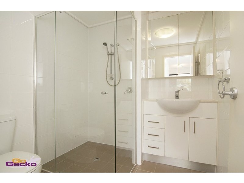 502/15 Parkland Street, Nundah QLD 4012