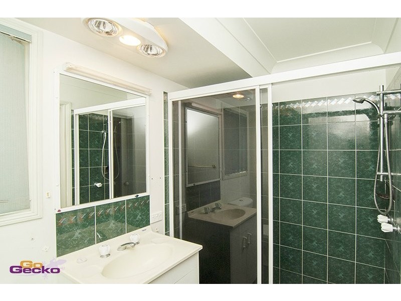 15 Songbird Way, Taigum QLD 4018