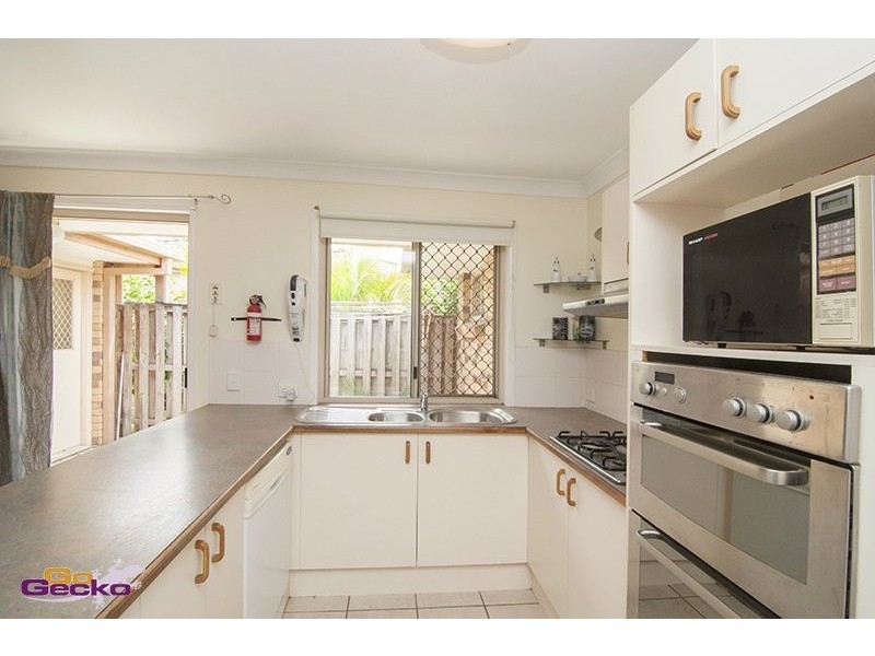 26 Azalea Crescent, Fitzgibbon QLD 4018