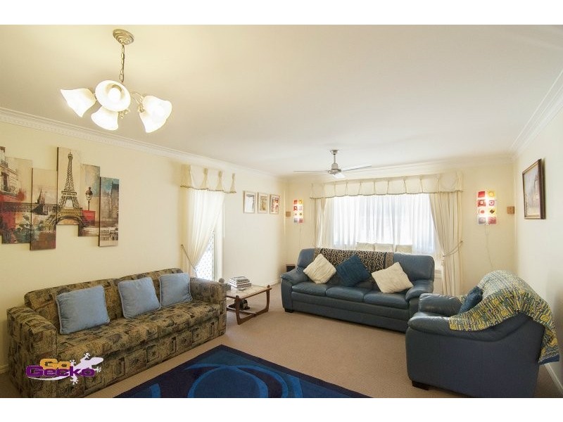 29 Kinmond Ave, Wavell Heights QLD 4012
