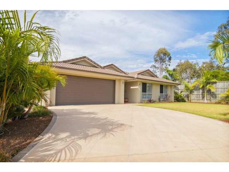 14 Oltrarno Place, Bridgeman Downs QLD 4035